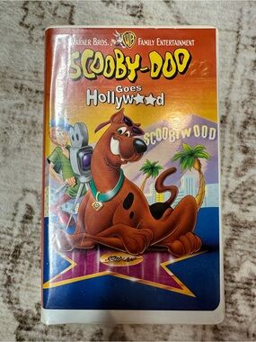 Warner Bros. Scooby-Doo Goes Hollywood 1997 Vintage VHS Tape Clamshell
